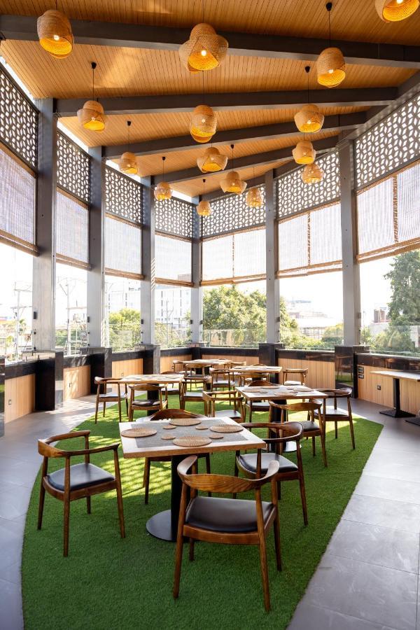 The Greenwood Guwahati - A Luxury Boutique Hotel Exterior photo