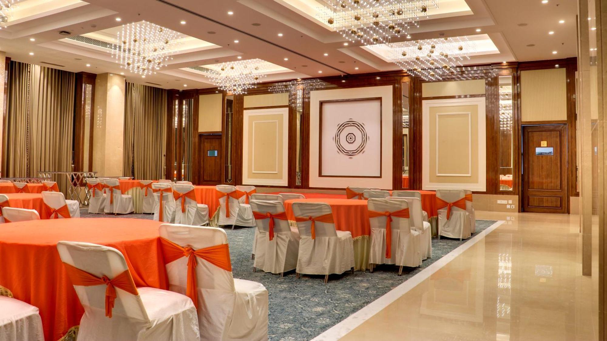 The Greenwood Guwahati - A Luxury Boutique Hotel Exterior photo