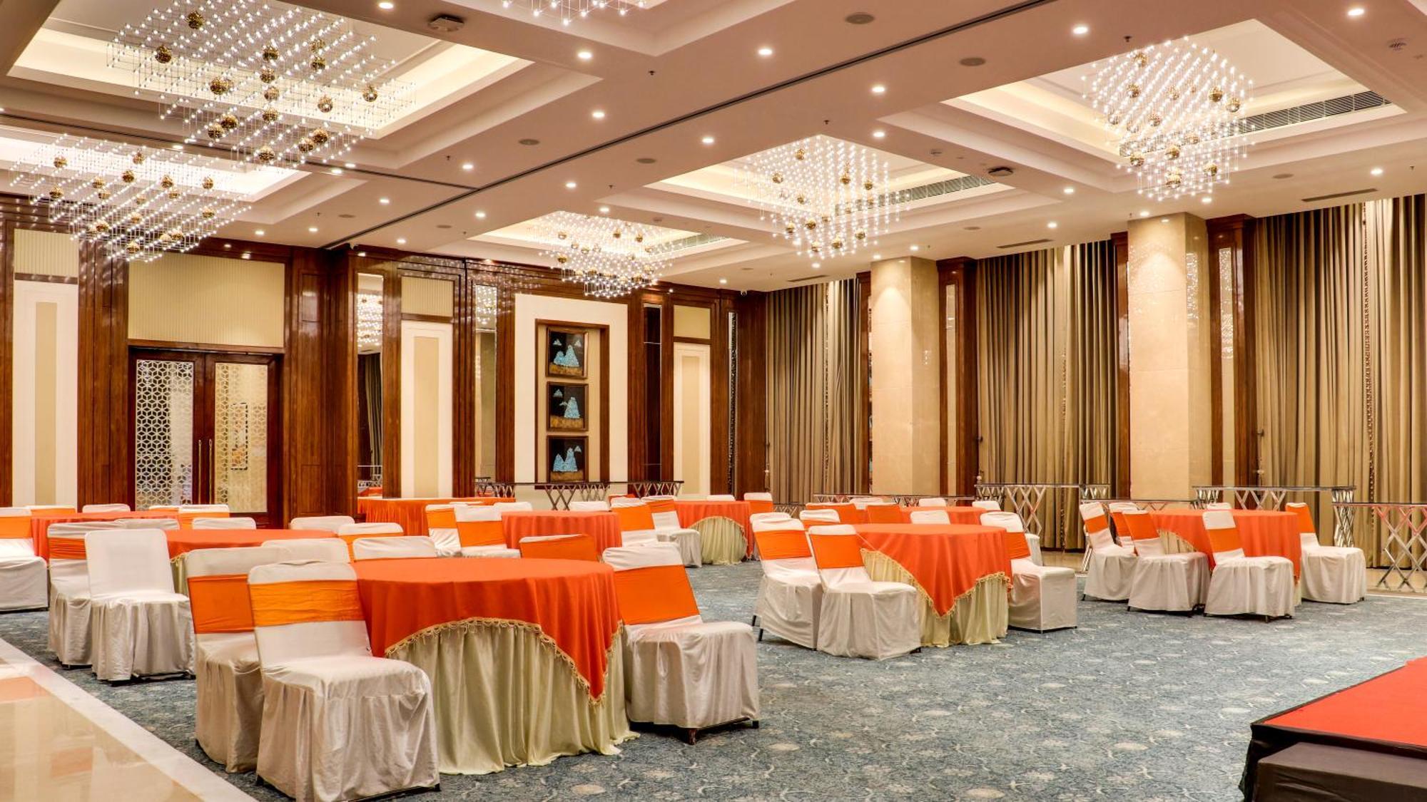 The Greenwood Guwahati - A Luxury Boutique Hotel Exterior photo