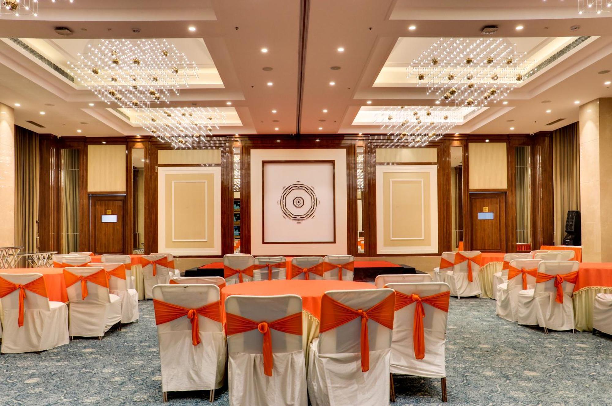 The Greenwood Guwahati - A Luxury Boutique Hotel Exterior photo