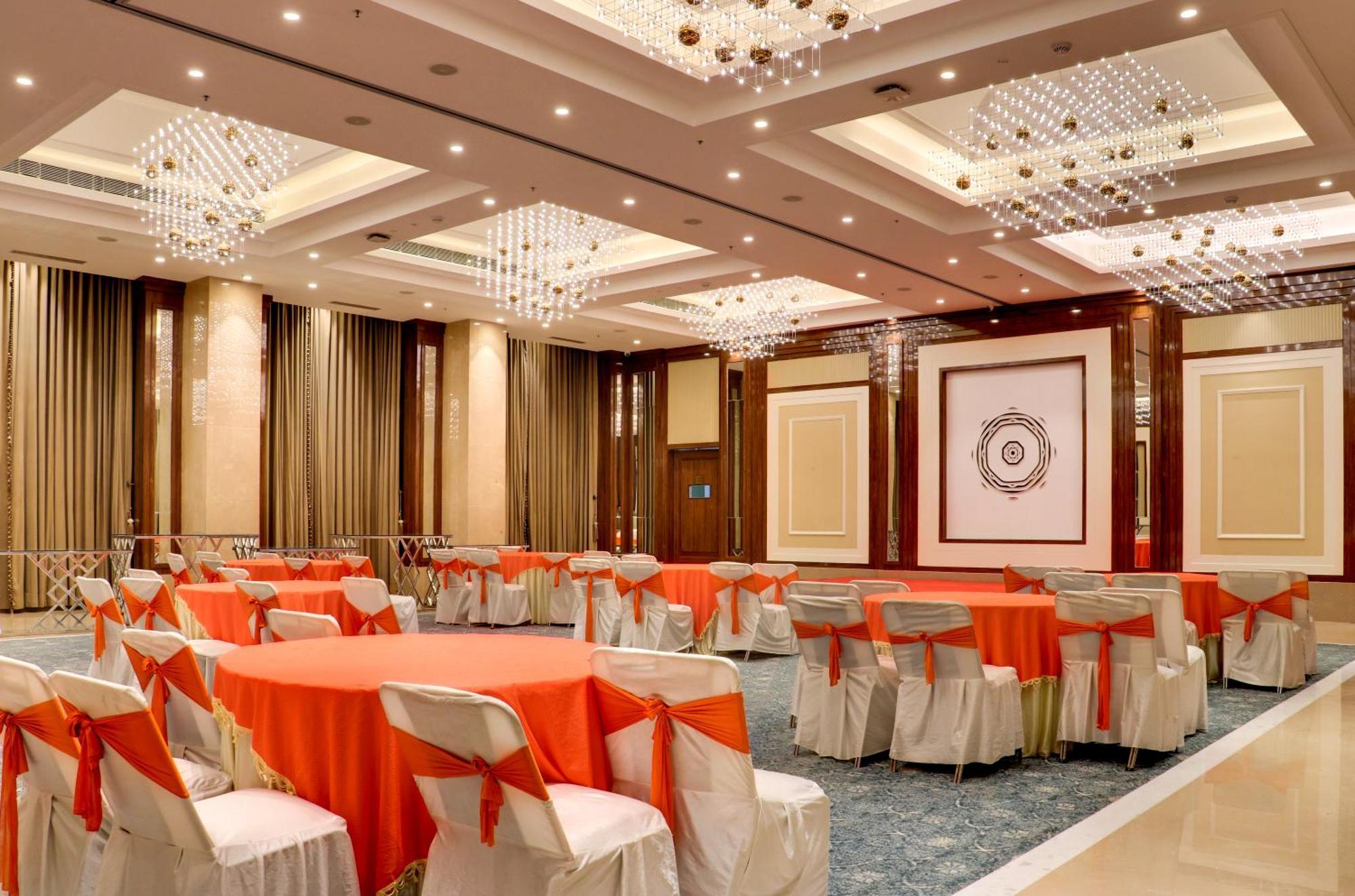 The Greenwood Guwahati - A Luxury Boutique Hotel Exterior photo